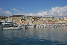 Vista mare . porto antico di Genova